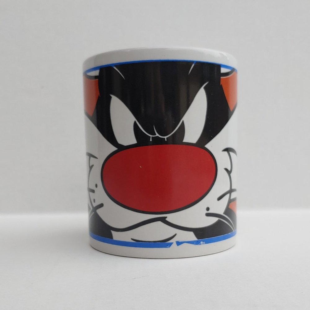 Vintage 2000 Gibson Looney Tunes Sylvester Mug